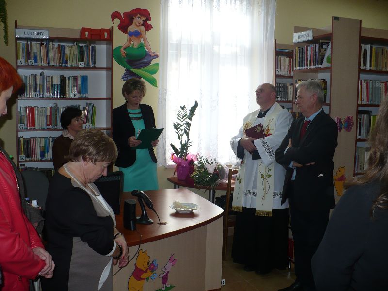 Oddanie i poświęcenie nowego pomieszczenia biblioteki we Florynce