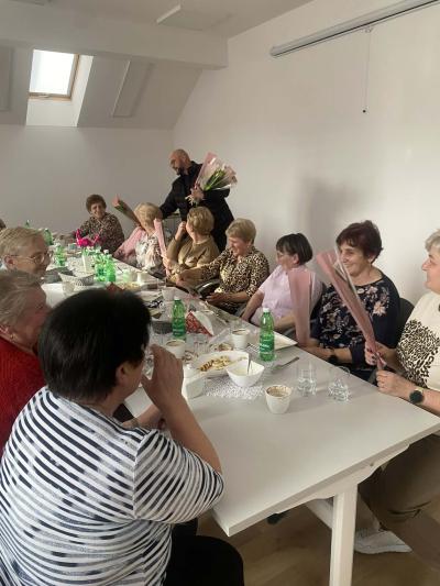 649886877_122125137291114874_8734449892493468190_n (1).jpg